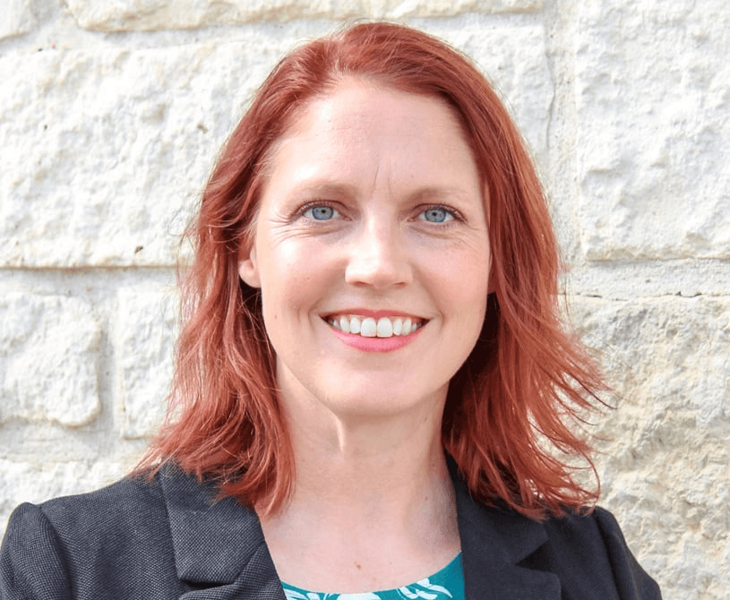 Portrait of Lindsey Medenwaldt